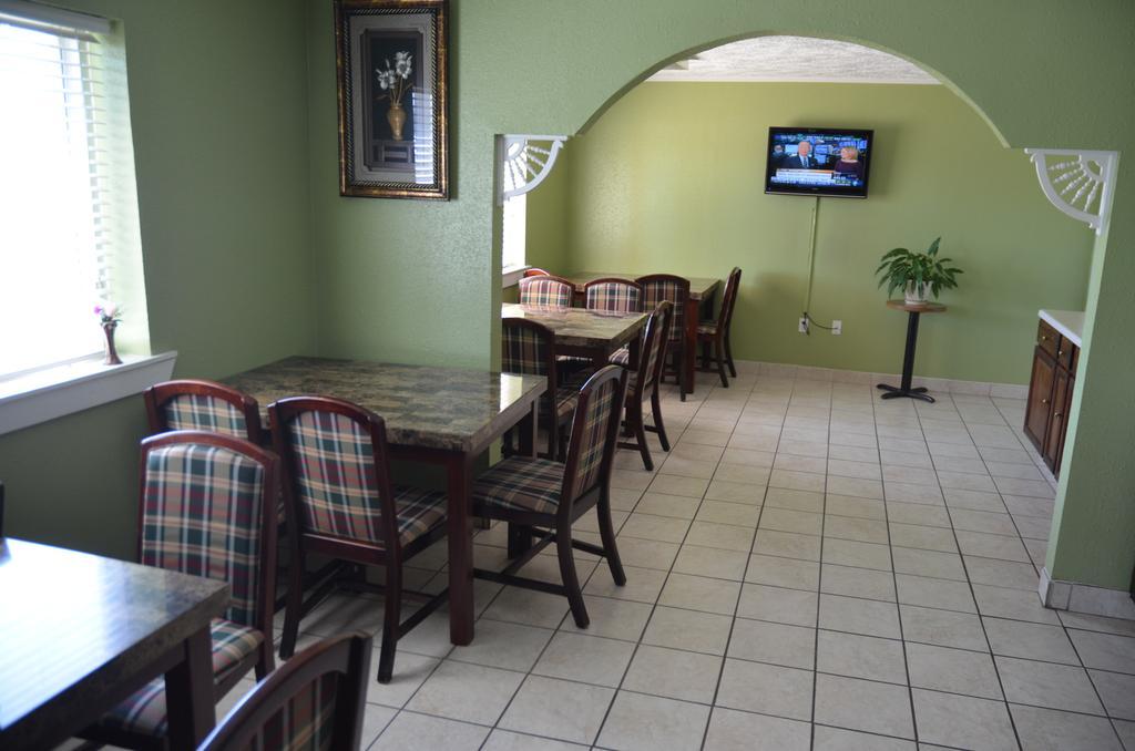 Knights Inn Memphis Airport Экстерьер фото